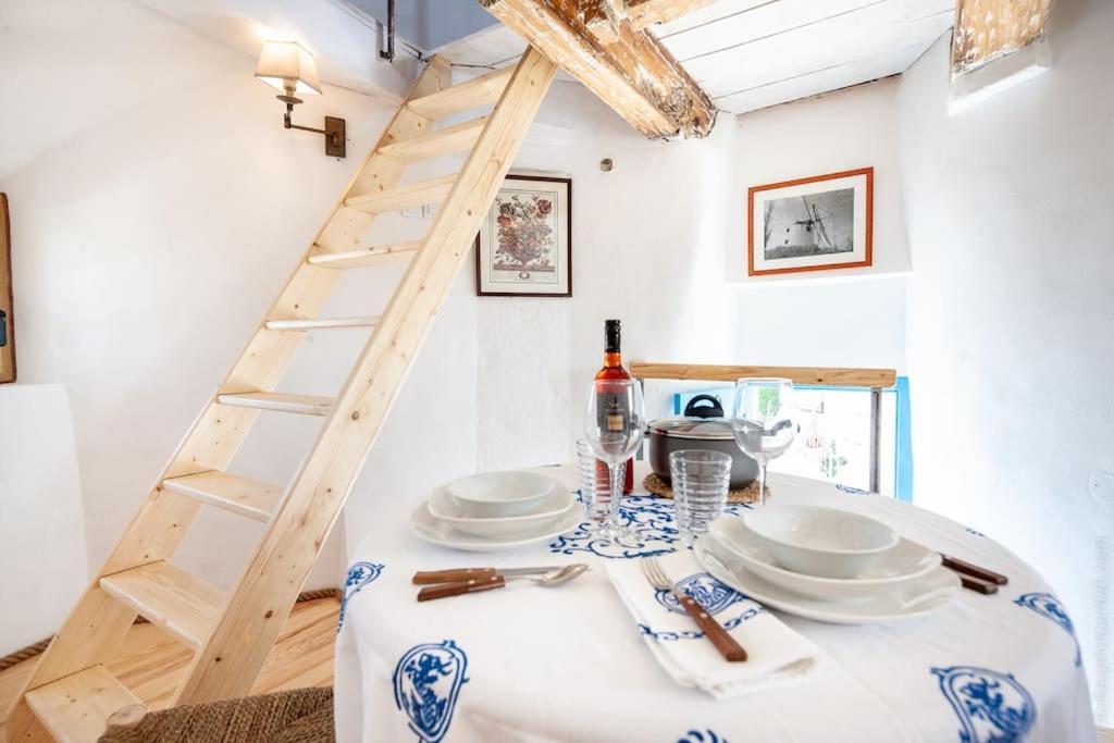 The Indigo Windmill Retreat Lourinha (Lisbon) Exterior photo