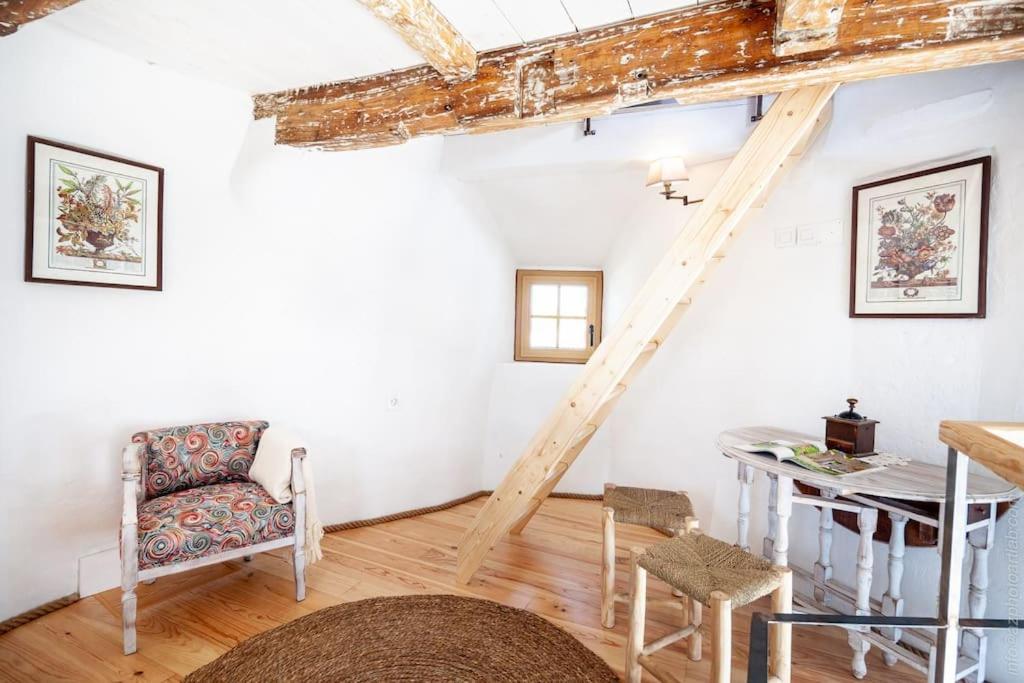 The Indigo Windmill Retreat Lourinha (Lisbon) Exterior photo